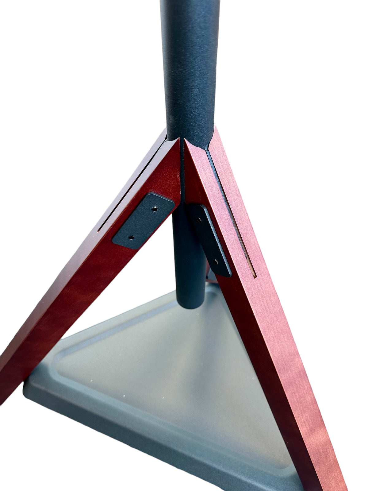 Wolff Mount TVB-119 tv floor stand – detail view